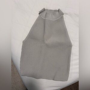 Aritzia Babaton Halter top
